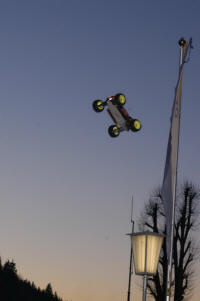 DSC_2305.JPG (34371 Byte)